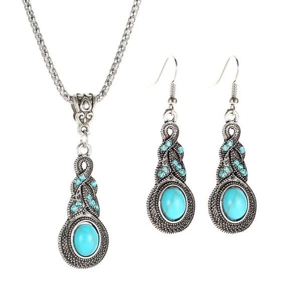 Antique Turquoise Tear Drop 2 Piece Jewelry Set. Necklace, Earrings - Picture 5 of 9